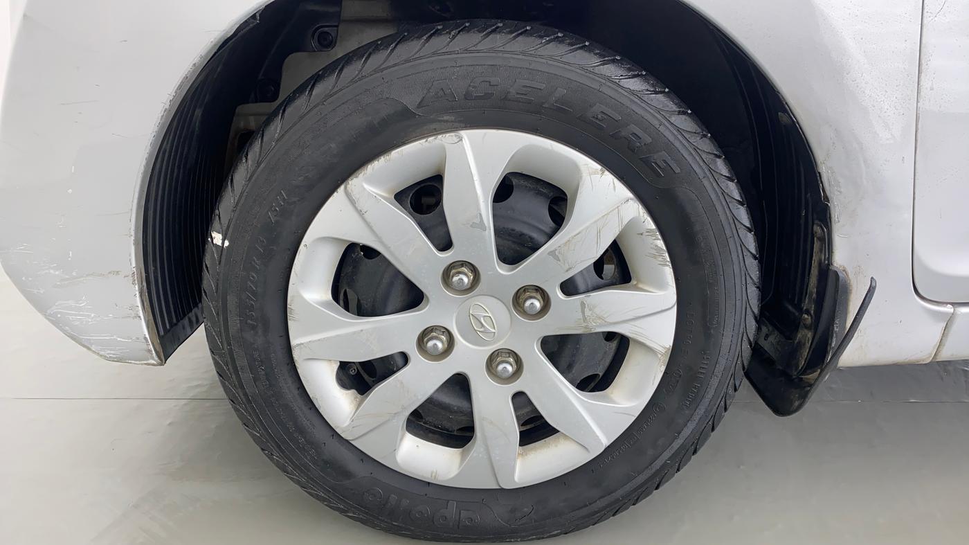 2014 Hyundai Eon MAGNA PLUS, Petrol, Manual, 34,328 km, Left Front Wheel