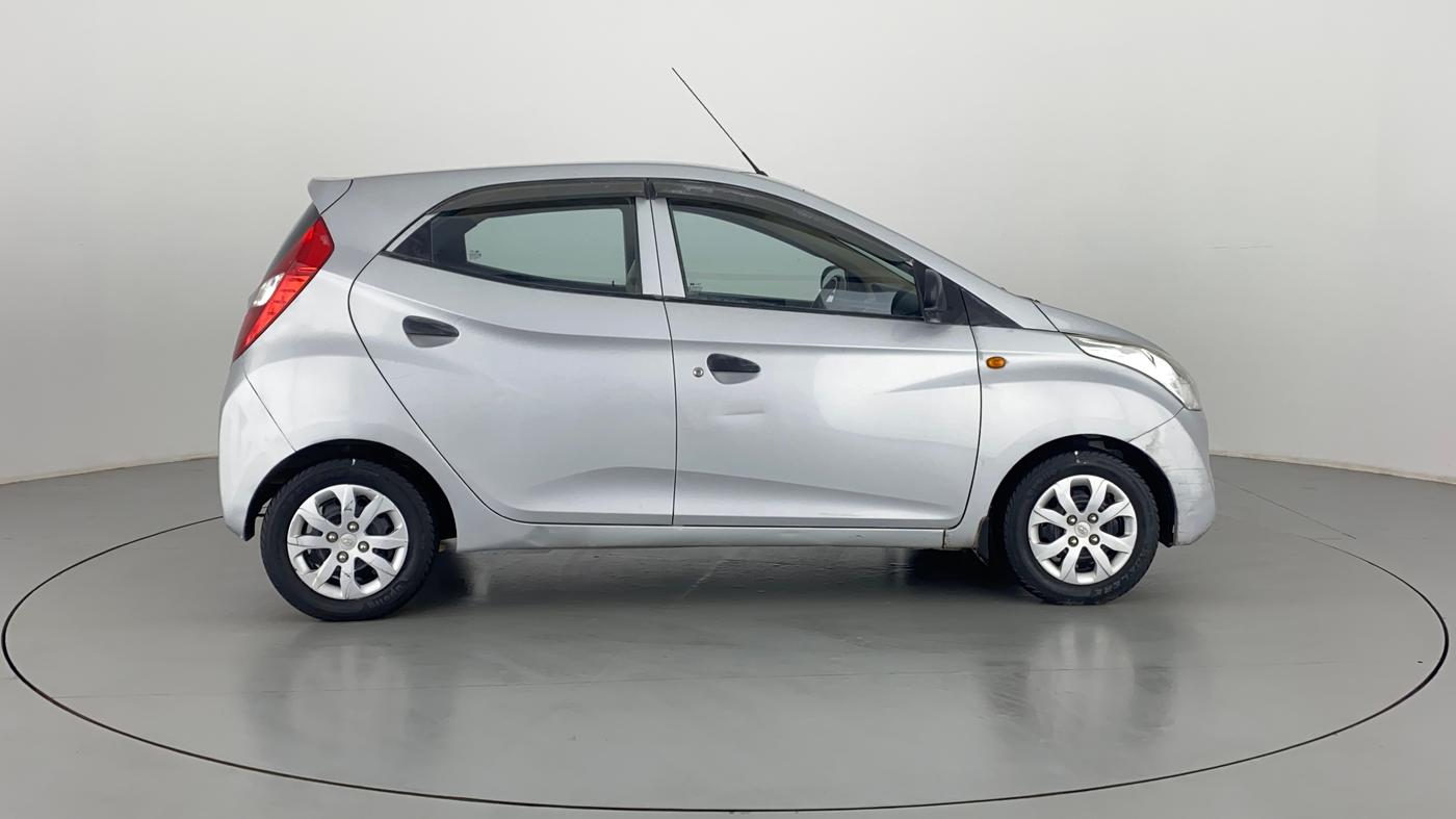 2014 Hyundai Eon MAGNA PLUS, Petrol, Manual, 34,328 km, Right Side View