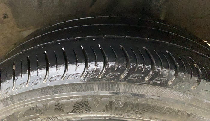 2023 Honda Amaze 1.2L I-VTEC VX CVT, Petrol, Automatic, 29,493 km, Left Rear Tyre Tread