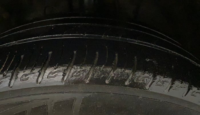 2019 Hyundai VENUE SX 1.0 (O) TURBO, Petrol, Manual, 40,934 km, Right Front Tyre Tread