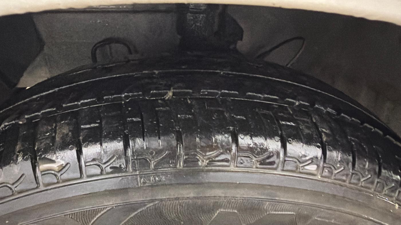 2021 Hyundai NEW SANTRO ERA EXECUTIVE, Petrol, Manual, 19,849 km, Left Front Tyre Tread