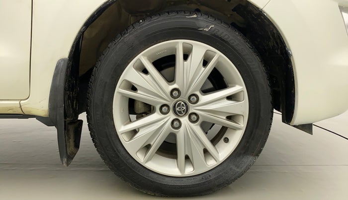 2016 Toyota Innova Crysta 2.7 ZX AT 7 STR, Petrol, Automatic, 40,801 km, Right Front Wheel