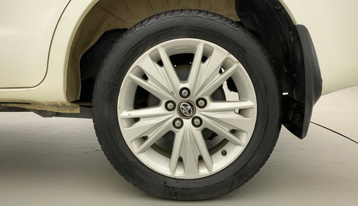 2016 Toyota Innova Crysta 2.7 ZX AT 7 STR, Petrol, Automatic, 40,801 km, Left Rear Wheel