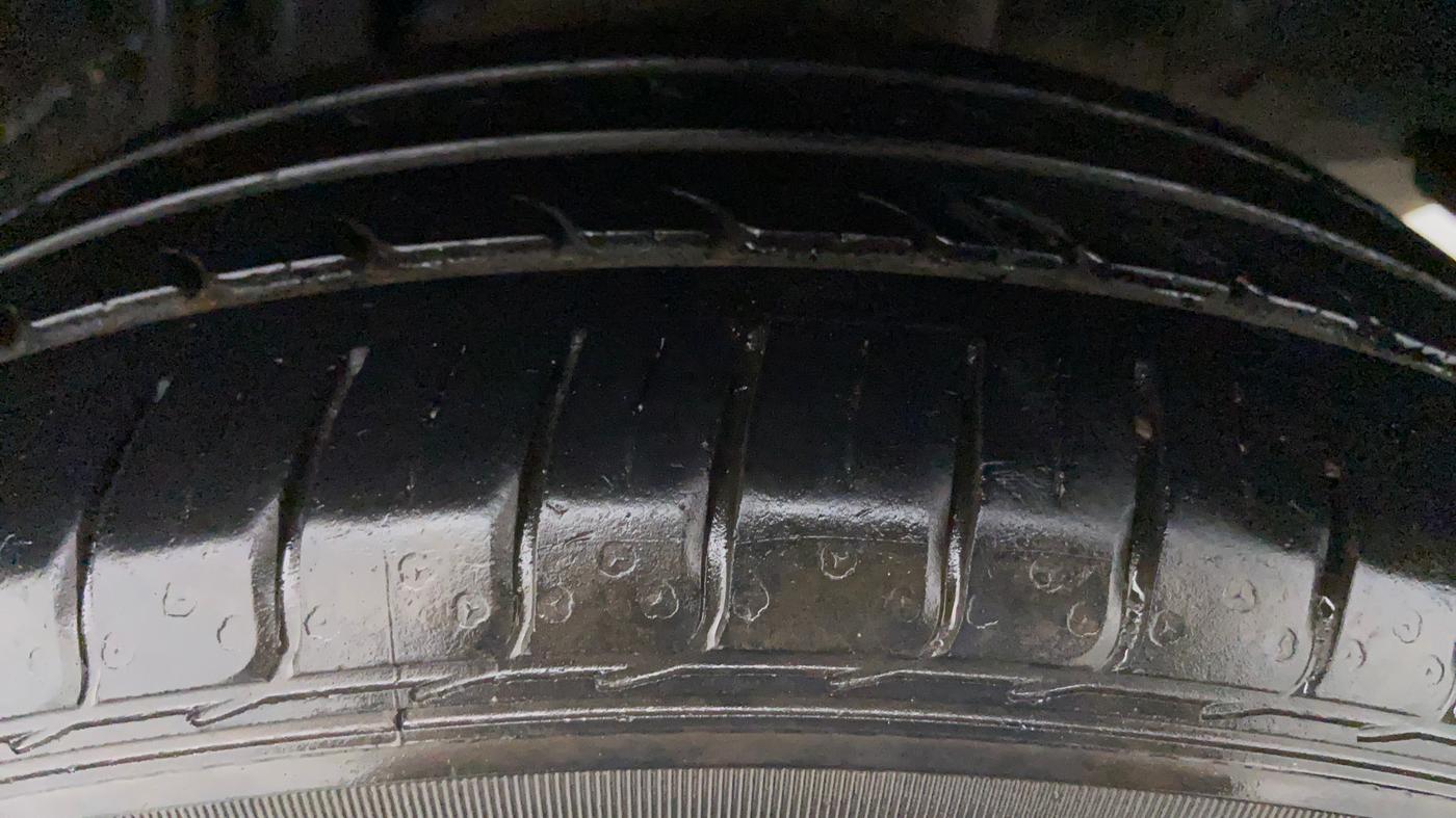 2017 Honda Jazz 1.2 V AT, Petrol, Automatic, 34,460 km, Right Front Tyre Tread