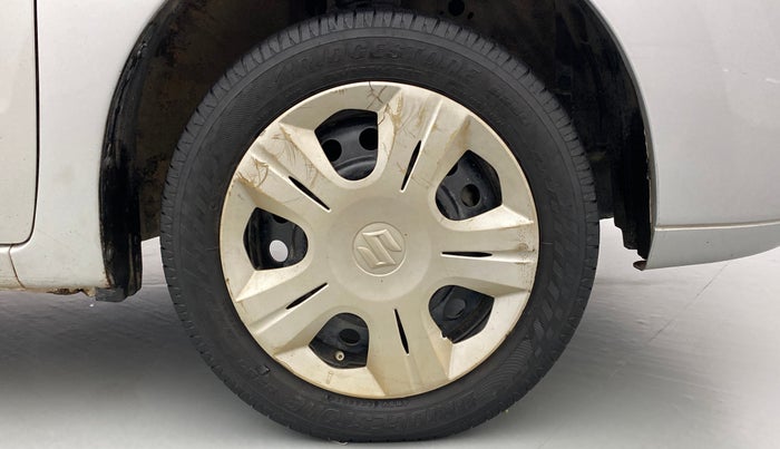 2010 Maruti Wagon R 1.0 VXI, Petrol, Manual, 62,714 km, Right Front Wheel