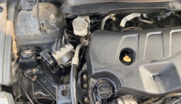 2019 Maruti Ciaz DELTA DIESEL 1.5, Diesel, Manual, 95,531 km, Engine View - Right