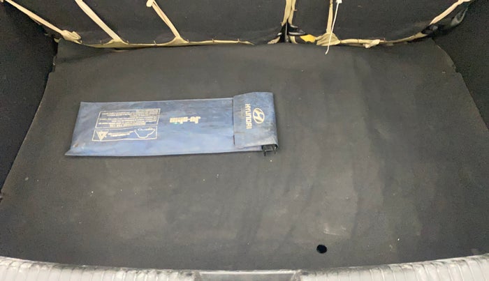 2012 Hyundai i20 SPORTZ 1.2, Petrol, Manual, 94,177 km, Boot Inside