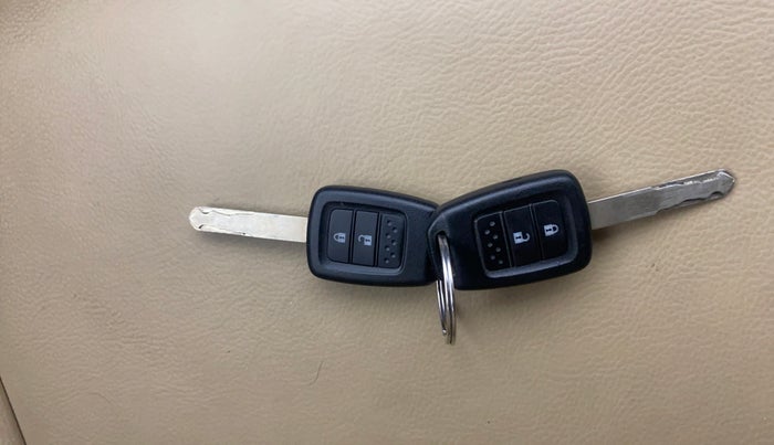 2016 Honda City 1.5L I-VTEC SV CVT, Petrol, Automatic, 88,593 km, Key Close Up