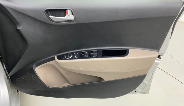 2014 Hyundai Xcent S 1.2, Petrol, Manual, 56,899 km, Driver Side Door Panels Control