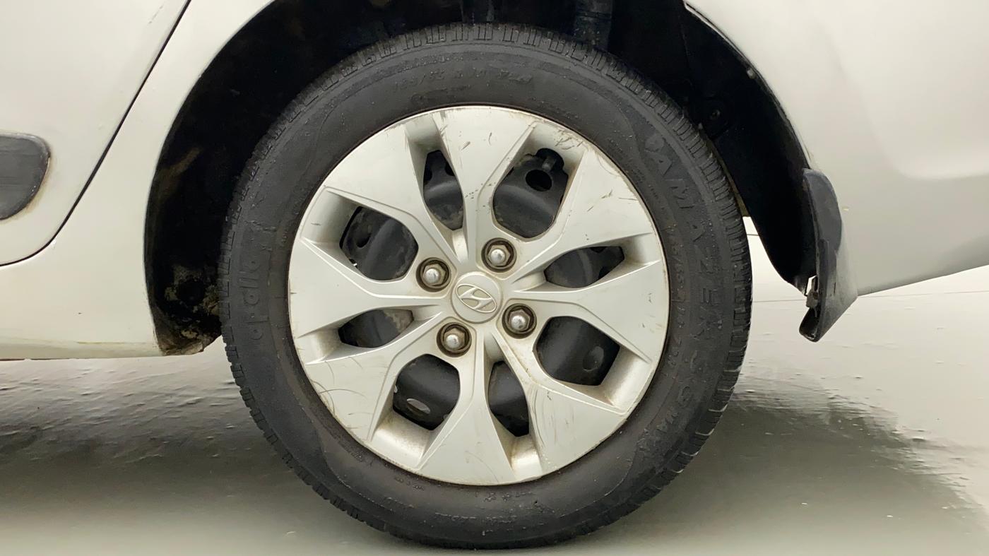 2014 Hyundai Xcent S 1.2, Petrol, Manual, 56,899 km, Left Rear Wheel