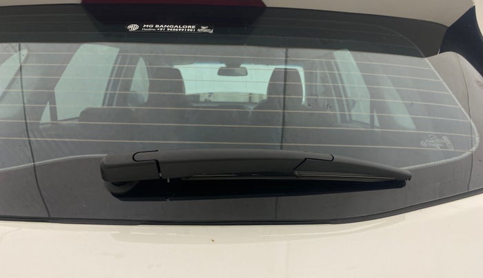 2022 MG HECTOR SHINE 1.5 PETROL TURBO CVT, Petrol, Automatic, 18,129 km, Rear Wiper