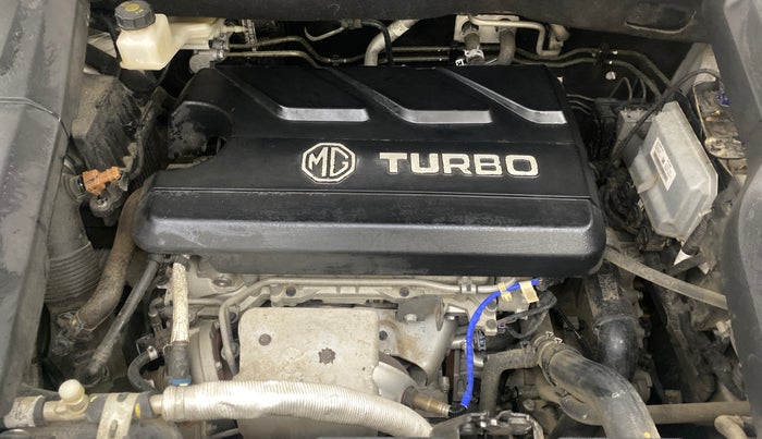 2022 MG HECTOR SHINE 1.5 PETROL TURBO CVT, Petrol, Automatic, 18,129 km, Engine View