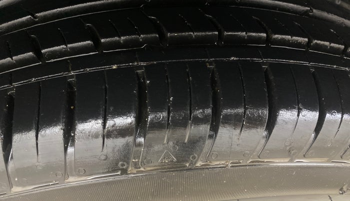 2022 MG HECTOR SHINE 1.5 PETROL TURBO CVT, Petrol, Automatic, 18,129 km, Right Rear Tyre Tread