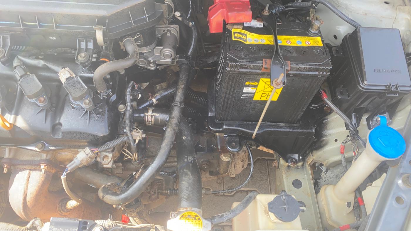 2013 Toyota Etios Liva G, Petrol, Manual, 62,440 km, Engine View - Left