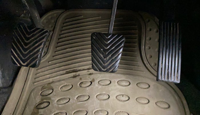 2013 Hyundai i20 SPORTZ 1.4 CRDI, Diesel, Manual, 45,317 km, Pedals