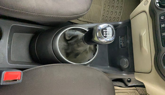 2013 Hyundai i20 SPORTZ 1.4 CRDI, Diesel, Manual, 45,317 km, Gear Lever