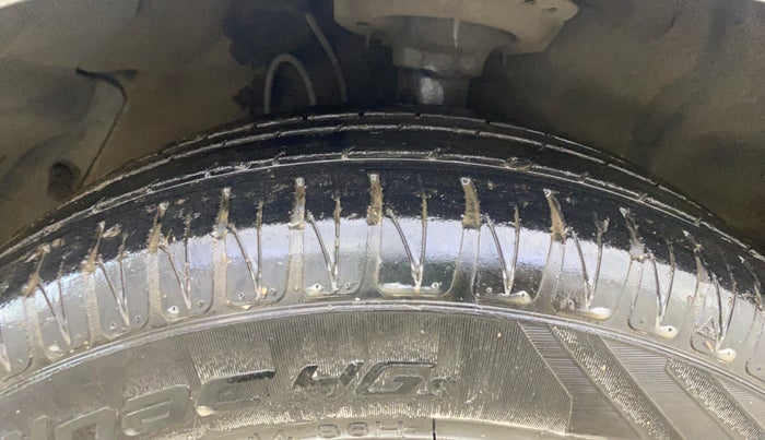 2013 Hyundai i20 SPORTZ 1.4 CRDI, Diesel, Manual, 45,317 km, Left Front Tyre Tread