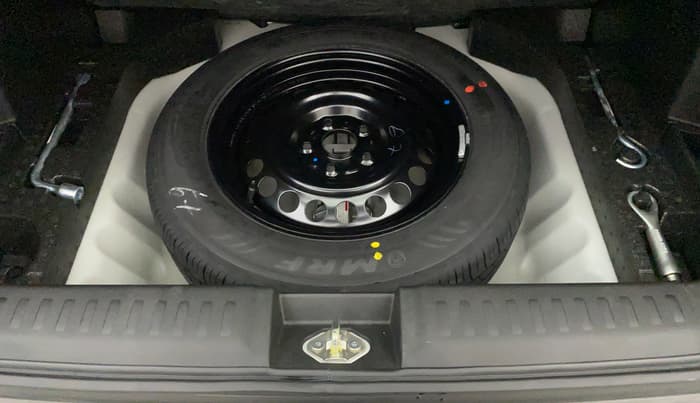 2022 Maruti BREZZA VXI SMART HYBRID, Petrol, Manual, 1,942 km, Spare Tyre
