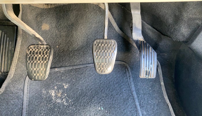 2019 Tata NEXON XZ PLUS PETROL DUAL TONE, Petrol, Manual, 1,15,251 km, Pedals