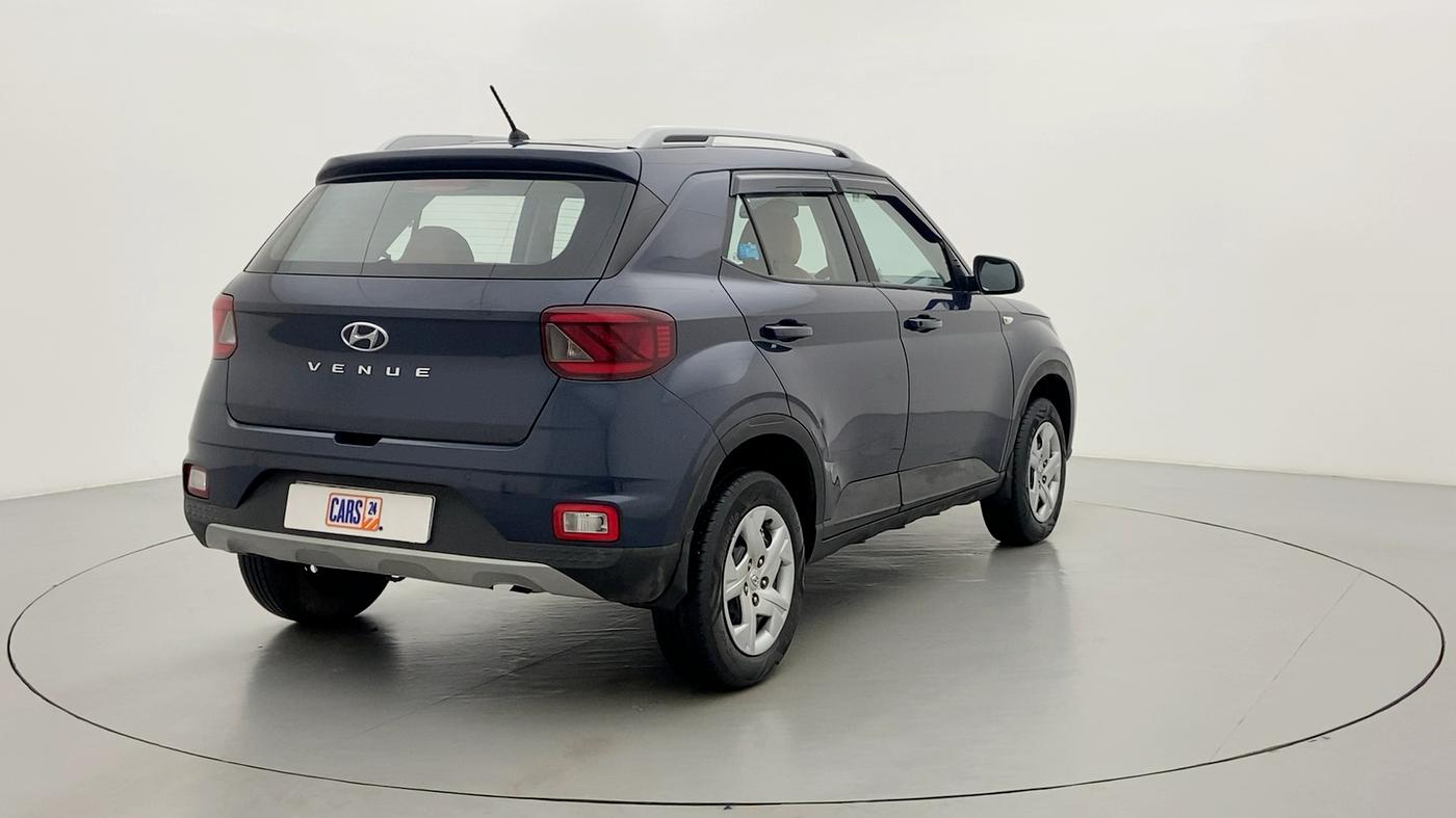2021 Hyundai VENUE S MT 1.2 KAPPA, Petrol, Manual, 13,410 km, Right Back Diagonal