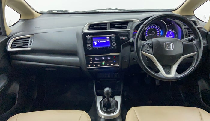 2017 Honda Jazz 1.2 V MT, Petrol, Manual, 15,086 km, Dashboard View