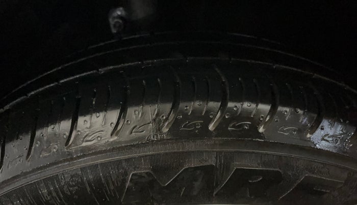 2016 Maruti Baleno DELTA PETROL 1.2, Petrol, Manual, 58,270 km, Left Front Tyre Tread