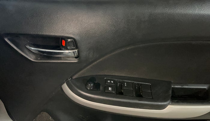 2016 Maruti Baleno DELTA PETROL 1.2, Petrol, Manual, 58,270 km, Driver Side Door Panels Control