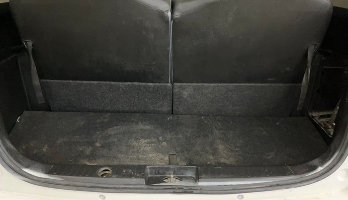 2017 Maruti Ertiga VXI, Petrol, Manual, 37,906 km, Boot Inside