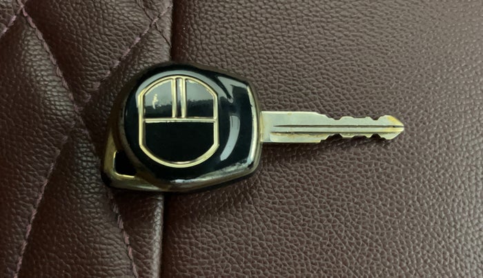 2017 Maruti Ertiga VXI, Petrol, Manual, 37,906 km, Key Close Up