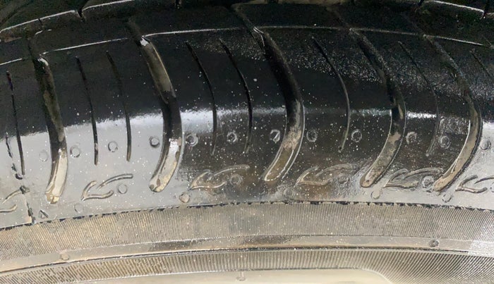 2019 Honda Amaze 1.2L I-VTEC VX, Petrol, Manual, 54,093 km, Left Rear Tyre Tread