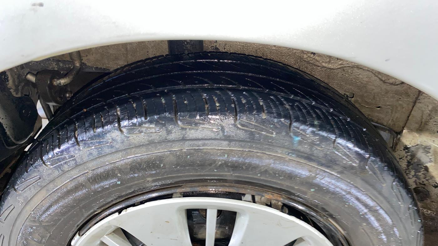 2016 Maruti Celerio VXI, Petrol, Manual, 91,873 km, Right Rear Tyre Tread