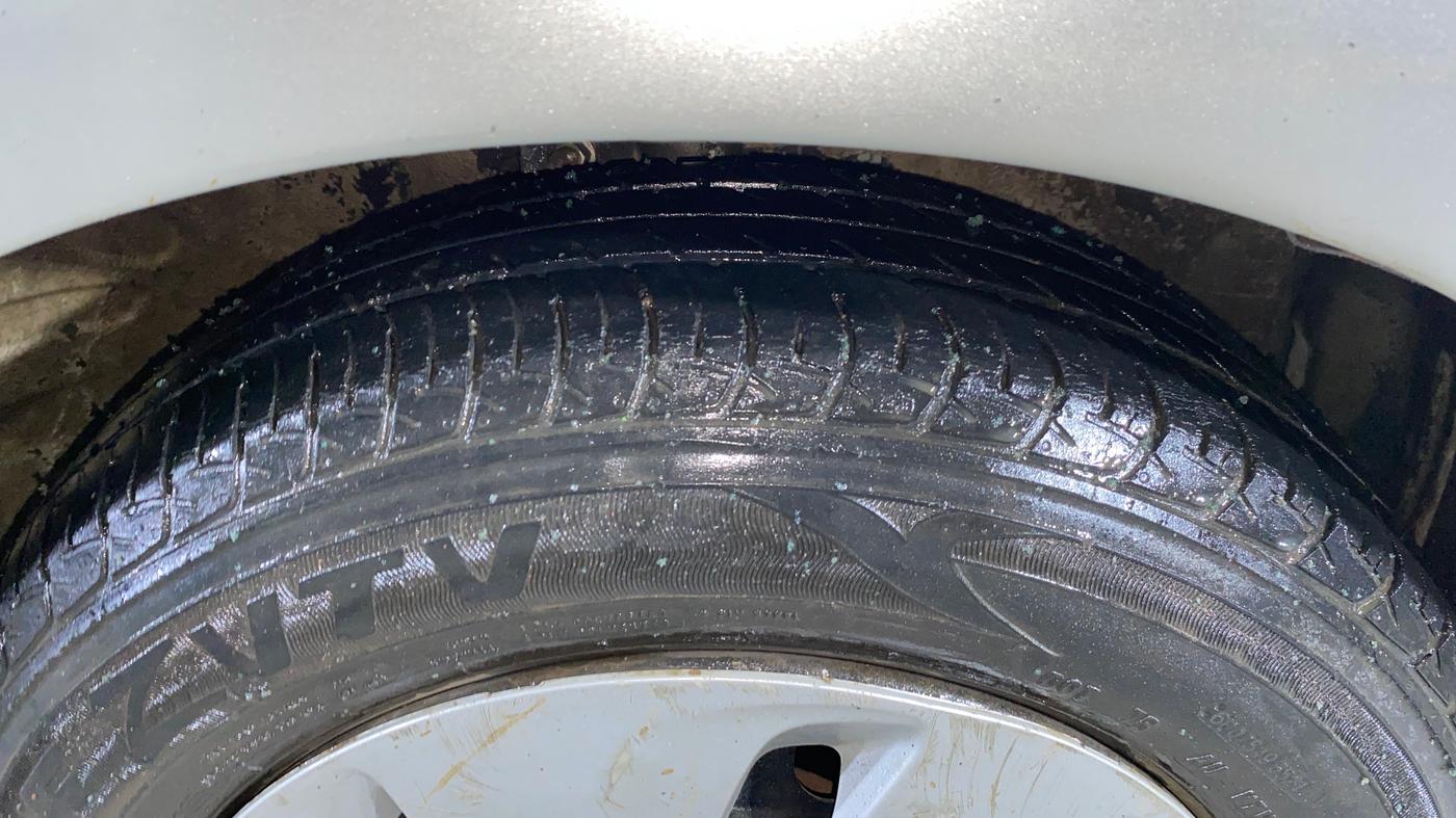 2016 Maruti Celerio VXI, Petrol, Manual, 91,873 km, Right Front Tyre Tread