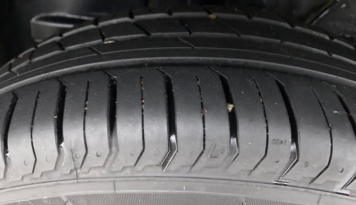2022 Tata PUNCH ACCOMPLISHED MT, Petrol, Manual, 7,237 km, Right Rear Tyre Tread
