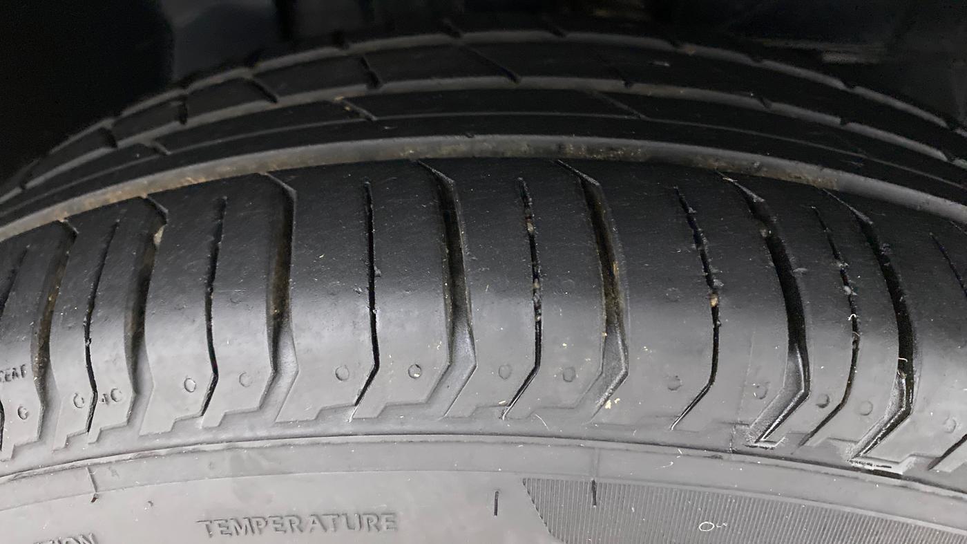 2022 Tata PUNCH ACCOMPLISHED MT, Petrol, Manual, 7,237 km, Right Front Tyre Tread