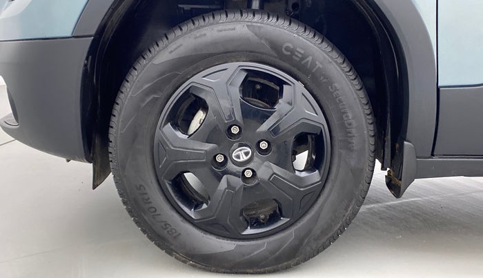 2022 Tata PUNCH ACCOMPLISHED MT, Petrol, Manual, 7,237 km, Left Front Wheel