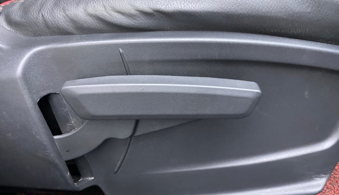 2022 Tata PUNCH ACCOMPLISHED MT, Petrol, Manual, 7,237 km, Driver Side Adjustment Panel