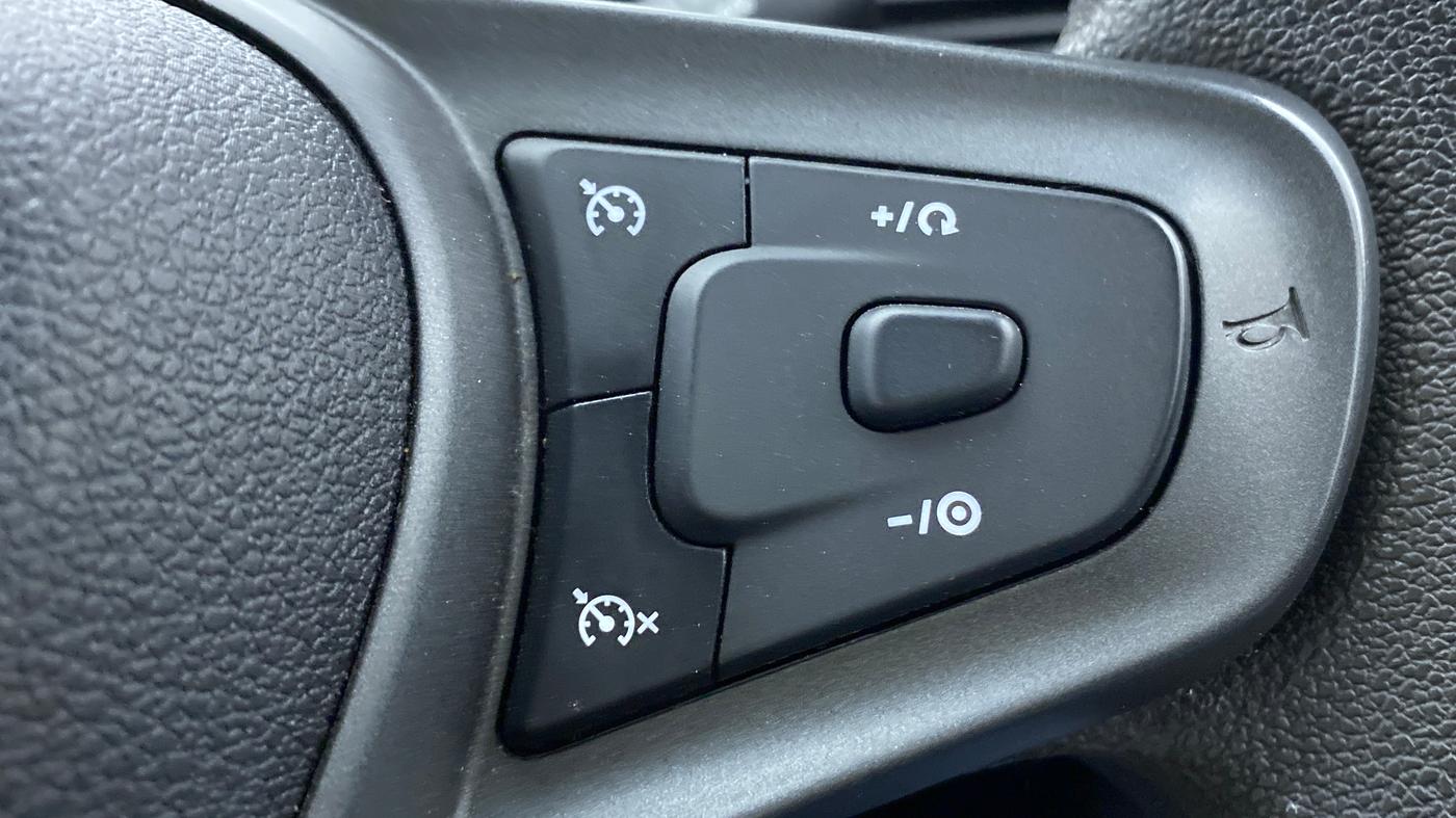 2022 Tata PUNCH ACCOMPLISHED MT, Petrol, Manual, 7,237 km, Adaptive Cruise Control