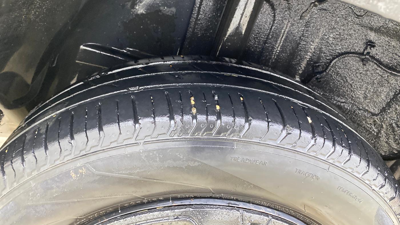 2023 Tata PUNCH ACCOMPLISHED MT, Petrol, Manual, 70,661 km, Right Rear Tyre Tread