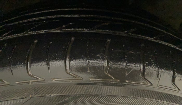 2017 Maruti Celerio VXI CNG, CNG, Manual, 85,712 km, Right Rear Tyre Tread
