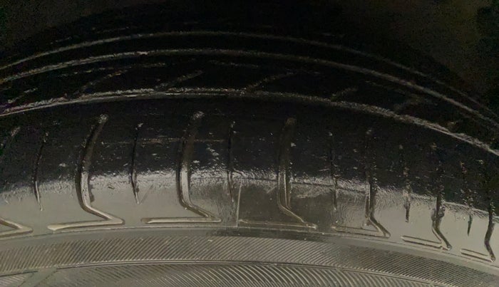 2017 Maruti Celerio VXI CNG, CNG, Manual, 85,712 km, Left Rear Tyre Tread