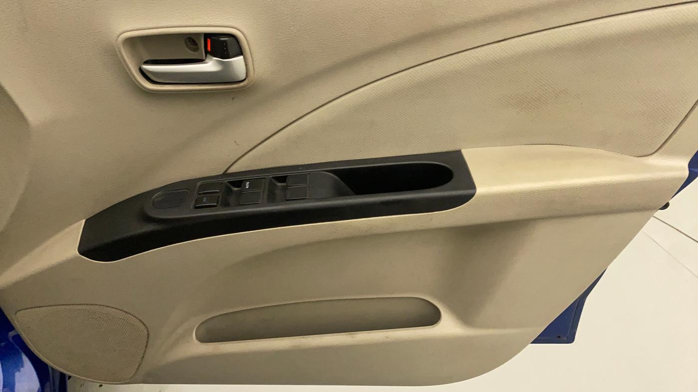 2017 Maruti Celerio VXI CNG, CNG, Manual, 85,712 km, Driver Side Door Panels Control