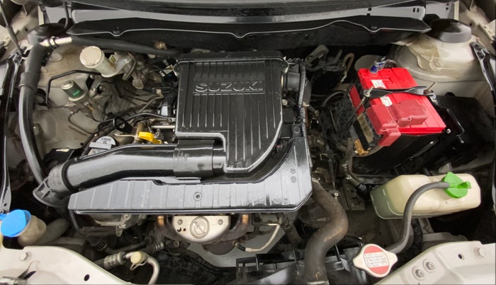 2013 Maruti Swift VXI, Petrol, Manual, 79,009 km, Open Bonet