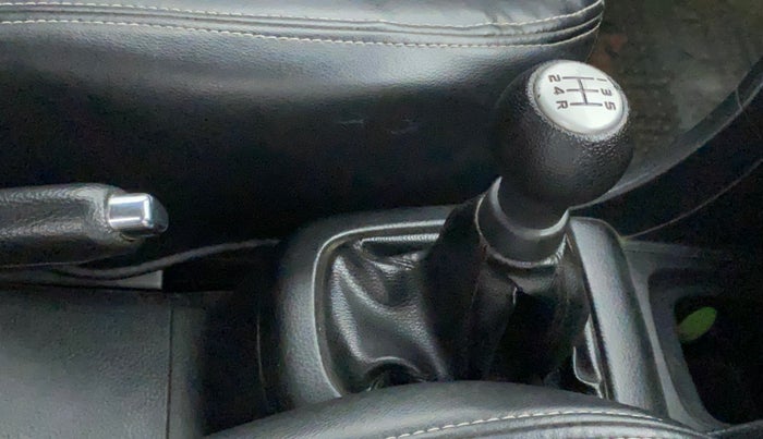 2013 Maruti Swift VXI, Petrol, Manual, 79,009 km, Gear Lever