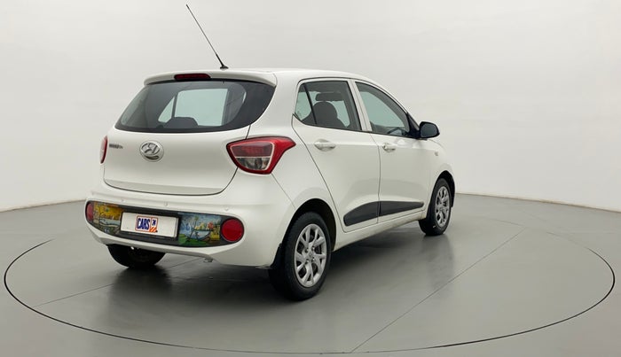 2018 Hyundai Grand i10 MAGNA 1.2 KAPPA VTVT, Petrol, Manual, 11,985 km, Right Back Diagonal