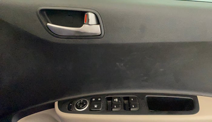 2014 Hyundai Xcent S 1.2, Petrol, Manual, 49,586 km, Driver Side Door Panels Control