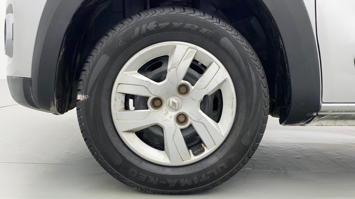 2016 Renault Kwid RXL, Petrol, Manual, 22,690 km, Left Front Wheel
