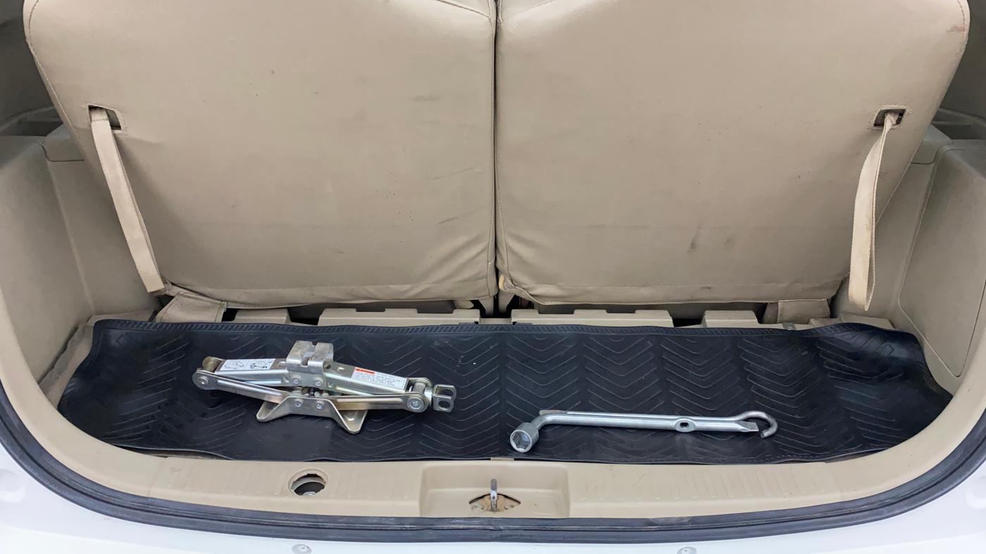 2016 Maruti Ertiga VDI SHVS, Diesel, Manual, 76,913 km, Boot Inside