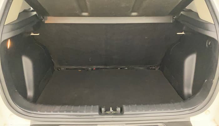 2021 KIA SONET HTX 1.0 IMT, Petrol, Manual, 1,09,541 km, Boot Inside
