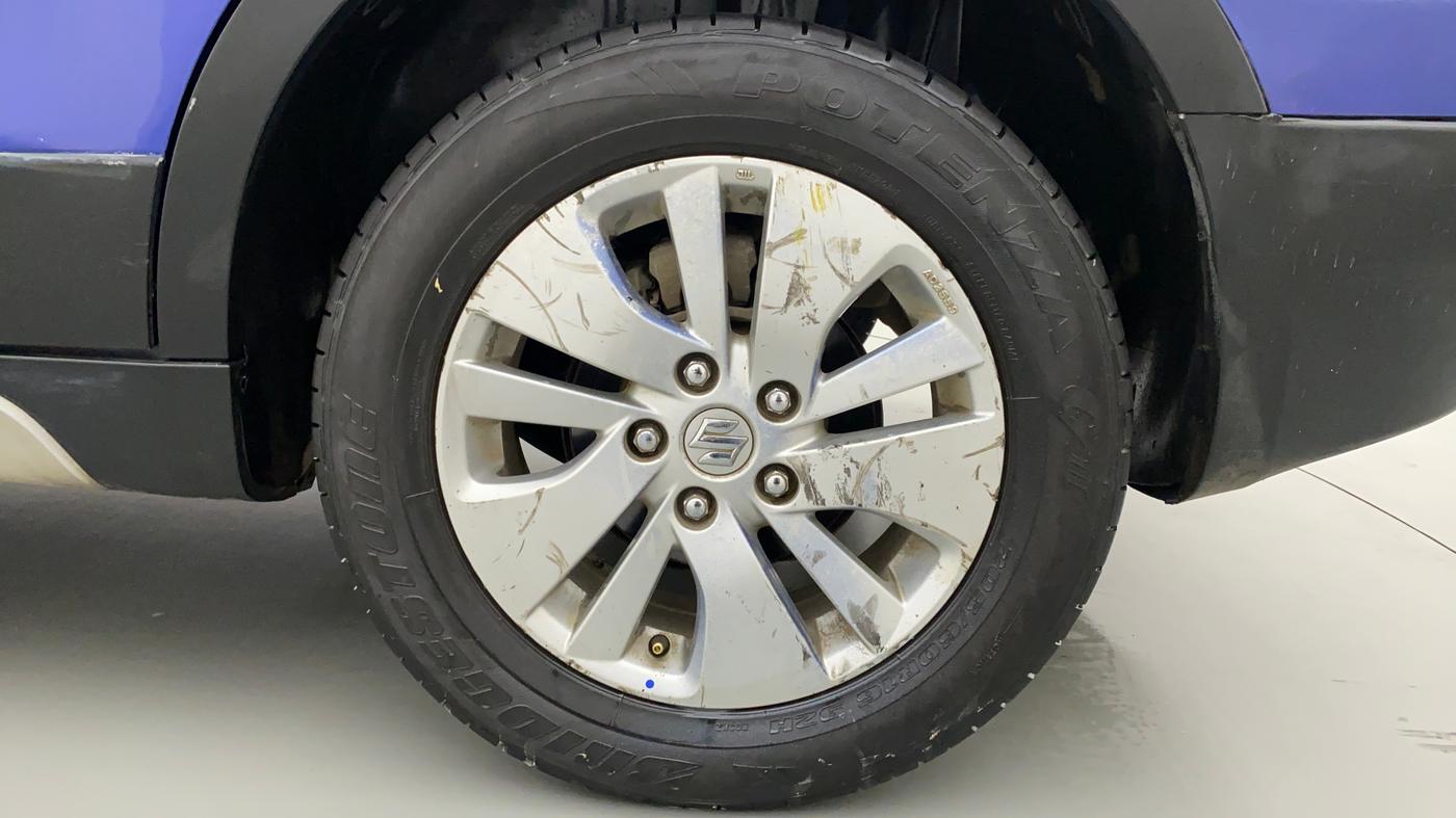 2015 Maruti S Cross ZETA 1.3, Diesel, Manual, 84,784 km, Left Rear Wheel