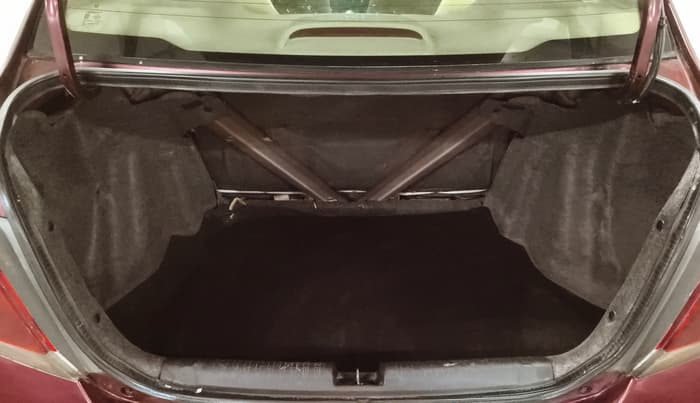 2013 Honda Amaze 1.5L I-DTEC VX, Diesel, Manual, 59,454 km, Boot Inside